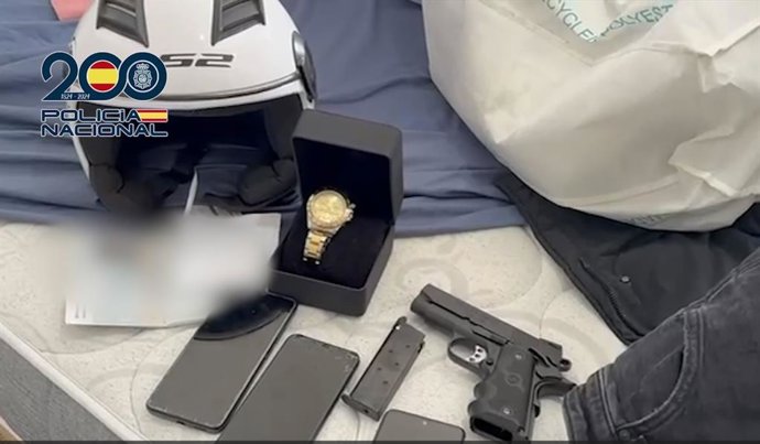 Desarticulado un grupo criminal especializado en robos con violencia de relojes de lujo en Alicante y Valencia