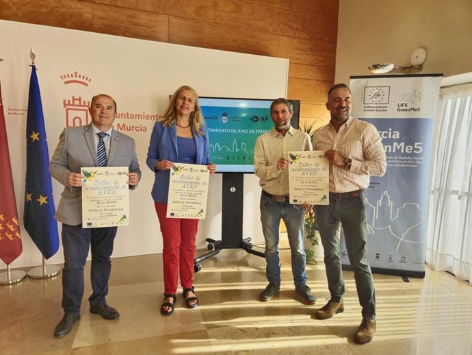 Presentación del taller gratuito de avistamiento de aves para las familias