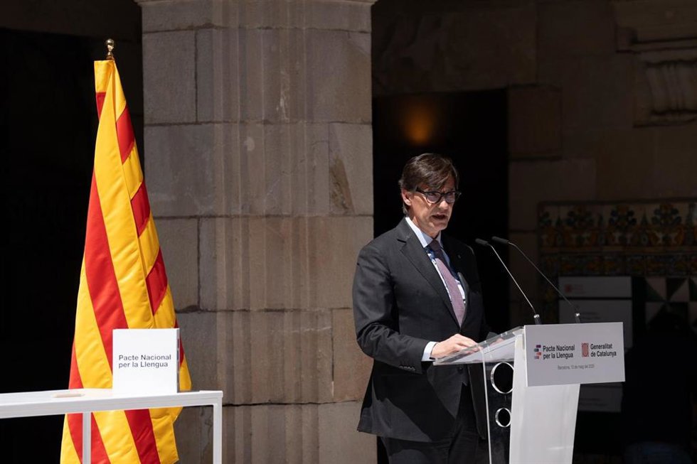 El presidente de la Generalitat, Salvador Illa, en el acto por la firma del Pacte Nacional per la Llengua