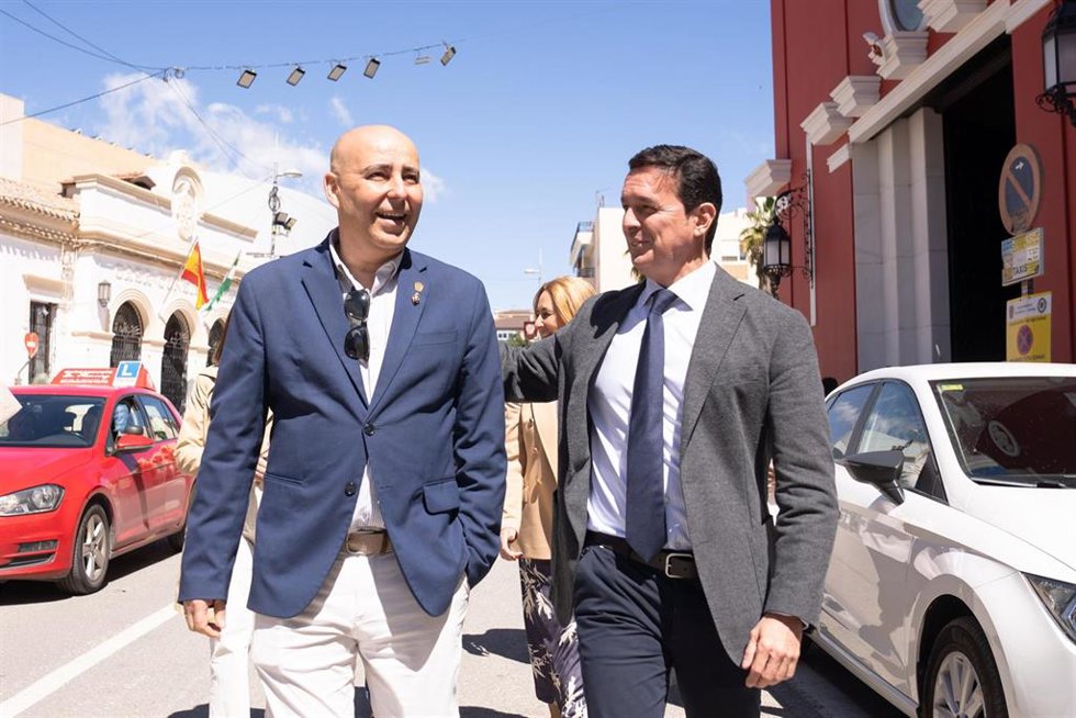 El Plan de Caminos 2024-2027 de la Diputación de Almería invertirá 600.000 euros en Vícar y Huércal-Overa.