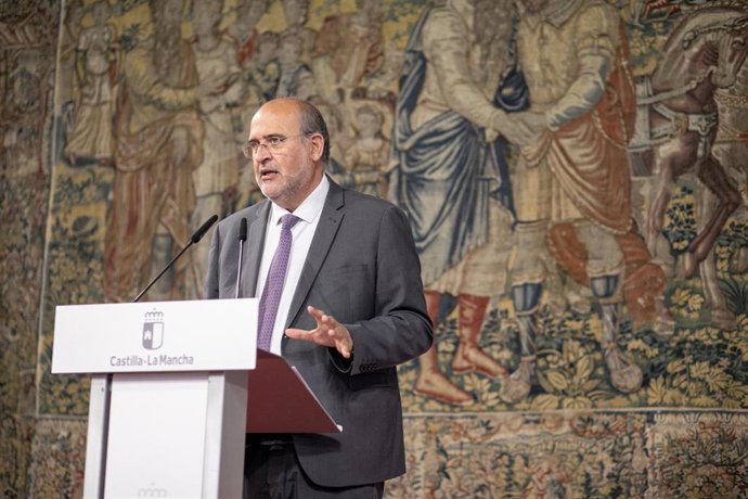El vicepresidente primero del Gobierno de Castilla-La Mancha, José Luis Martínez Guijarro.