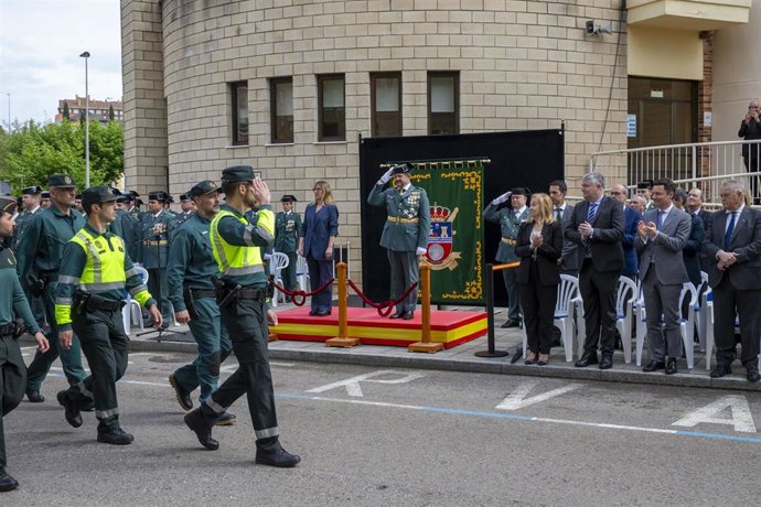 El consejero de Economía, Hacienda, Fondos Europeos y Financiación Autonómica, Luis Ángel Agüeros, asiste al acto conmemorativo de la fundación de la Guardia Civil.