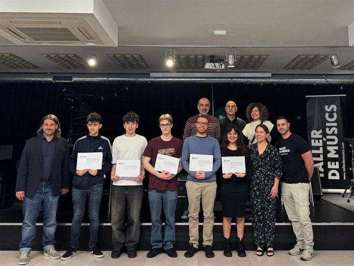 Entrega de las becas de Aena a Tallers de Músics.