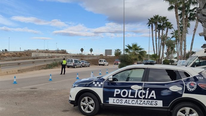 Un coche de la Policía Local de Los Alcázares (Murcia)