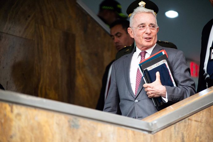 Archivo - Former Colombian President Alvaro Uribe Velez Trial for Witness Manipualation