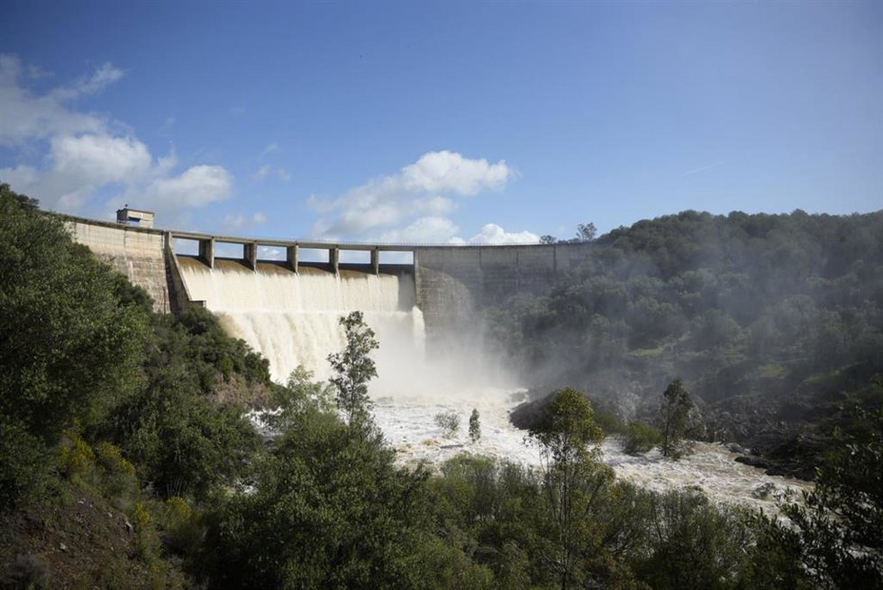 Archivo - Embalse del Gergal. A 01 de abril de 2024, en Sevilla (Andalucía, España).