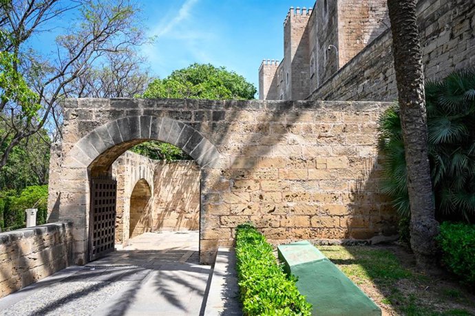Una de las parades de s'Hort del Rei en la que antes había una pintada vandálica con mensajes en contra del turismo.