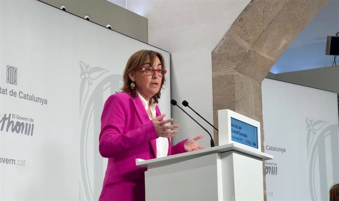 La consellera de Territorio, Vivienda y Transición Ecológica y portavoz de la Generalitat, Sílvia Paneque, en una rueda de prensa tras el Consell Executiu de este martes