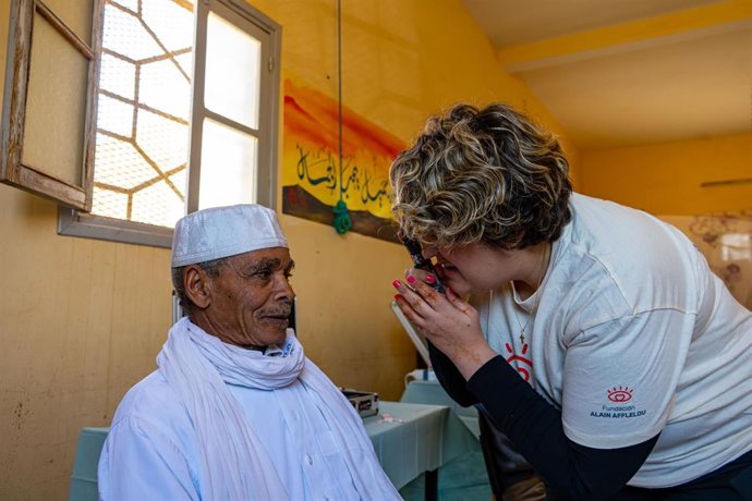 La Fundación Alain Afflelou revisa la vista de casi 800 personas con su participación en El Desierto de los Niños