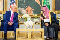 Trump cierra en Arabia Saudí acuerdos en defensa por valor de 127.000 millones de euros