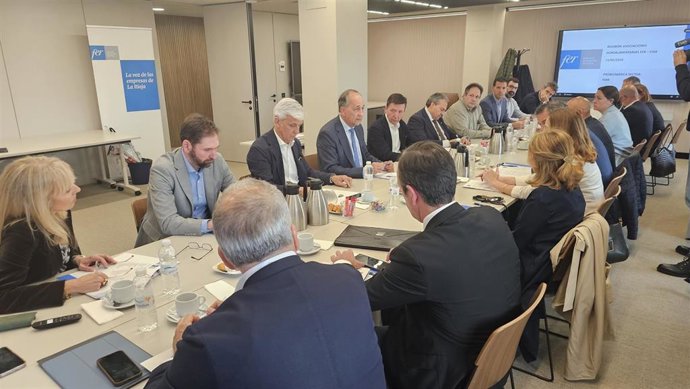 La FER y la FIAB se reúnen con el sector agroalimentario riojano