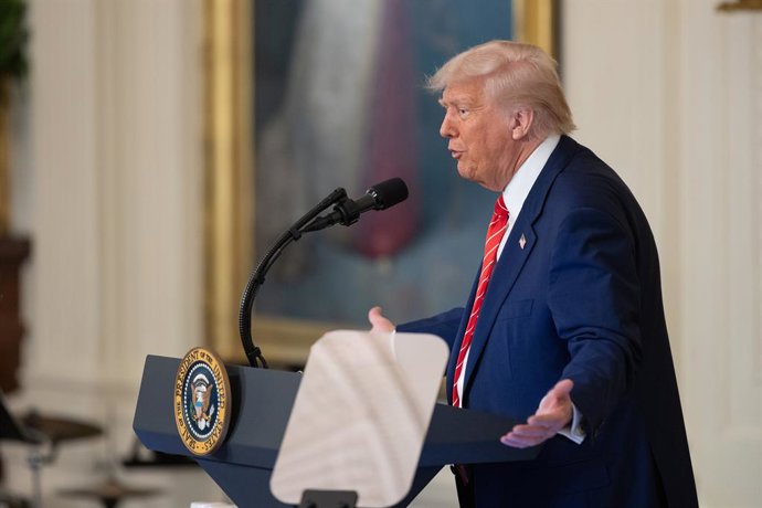 WASHINGTON, 8 de maio de 2025 -- O presidente dos EUA, Donald Trump, fala durante uma celebração das mães militares na Casa Branca em Washington, D.C., Estados Unidos, em 8 de maio de 2025. Trump anunciou na quinta-feira, na Casa Branca, que os Estados Un