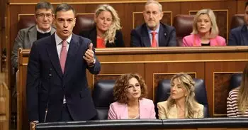 Sánchez avisa al PP que la filtración de sus whatsapps es "delito" y Feijóo le acusa de tener "miedo" a Ábalos: "Váyase"