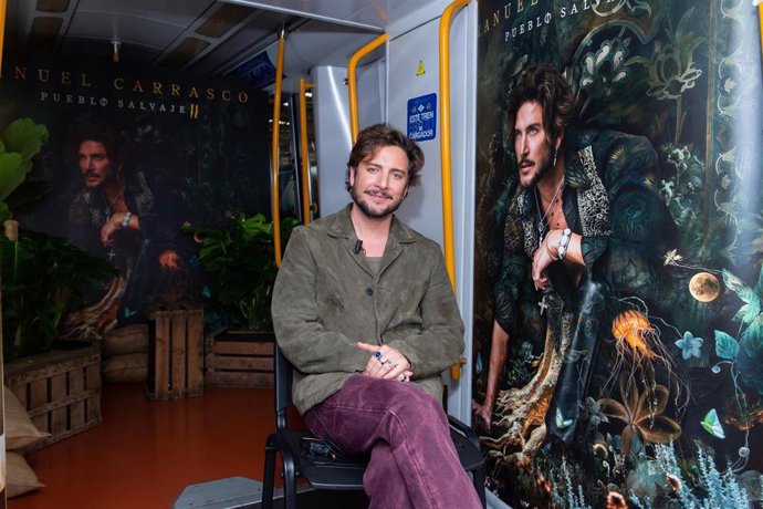 El cantante Manuel Carrasco posa para Europa Press. 