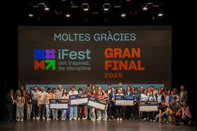 Los premiados en la séptima edición del iFest.