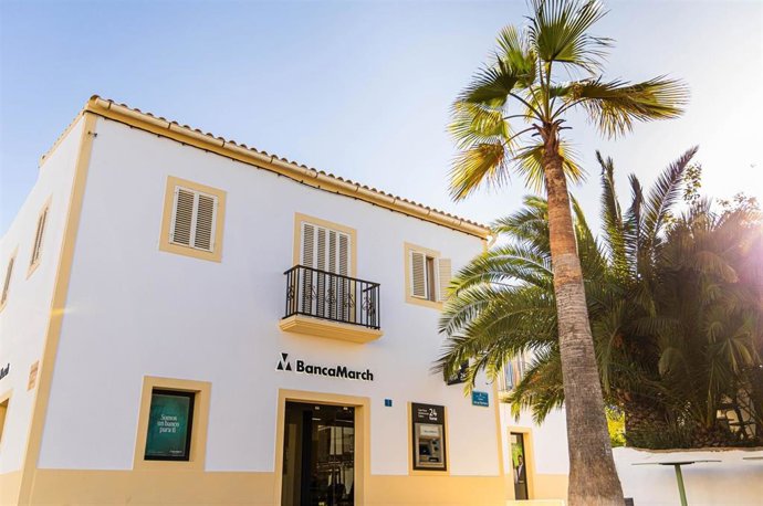 Archivo - Oficina de Banca March en Sant Francesc Xavier, Formentera