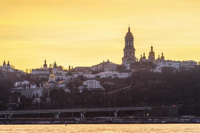 Archivo - Vista general de la ciudad de Kiev, Ucrania