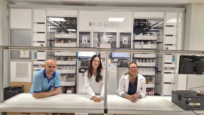 El Hospital Valle de los Pedroches de Pozoblanco implanta un sistema automatizado de gestión de medicamentos.