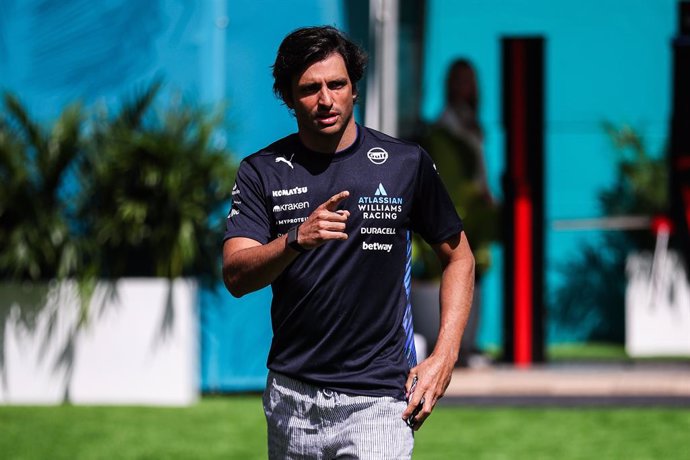 SAINZ Carlos (spa), Williams Racing FW47, portrait during the Formula 1 Crypto.com Miami Grand Prix 2025, 6th round of the 2025 FIA Formula One World Championship from May 2 to 4, 2025 on the Miami International Autodrome, in Miami Gardens, Florida, Unite