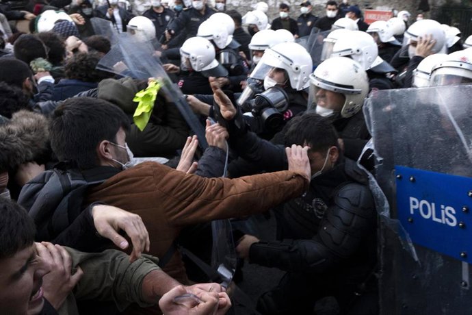 Archivo - Protestas en la Universidad Bogazici de Estambul, Turquía.