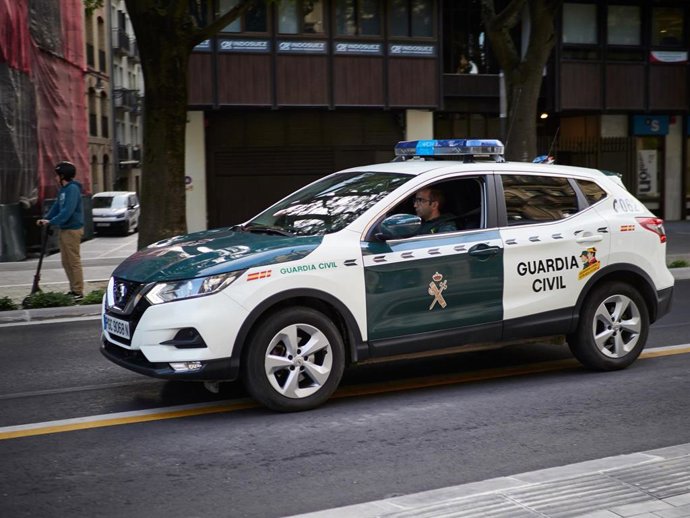 Archivo - Un coche de la Guardia Civil en una imagen de archivo.