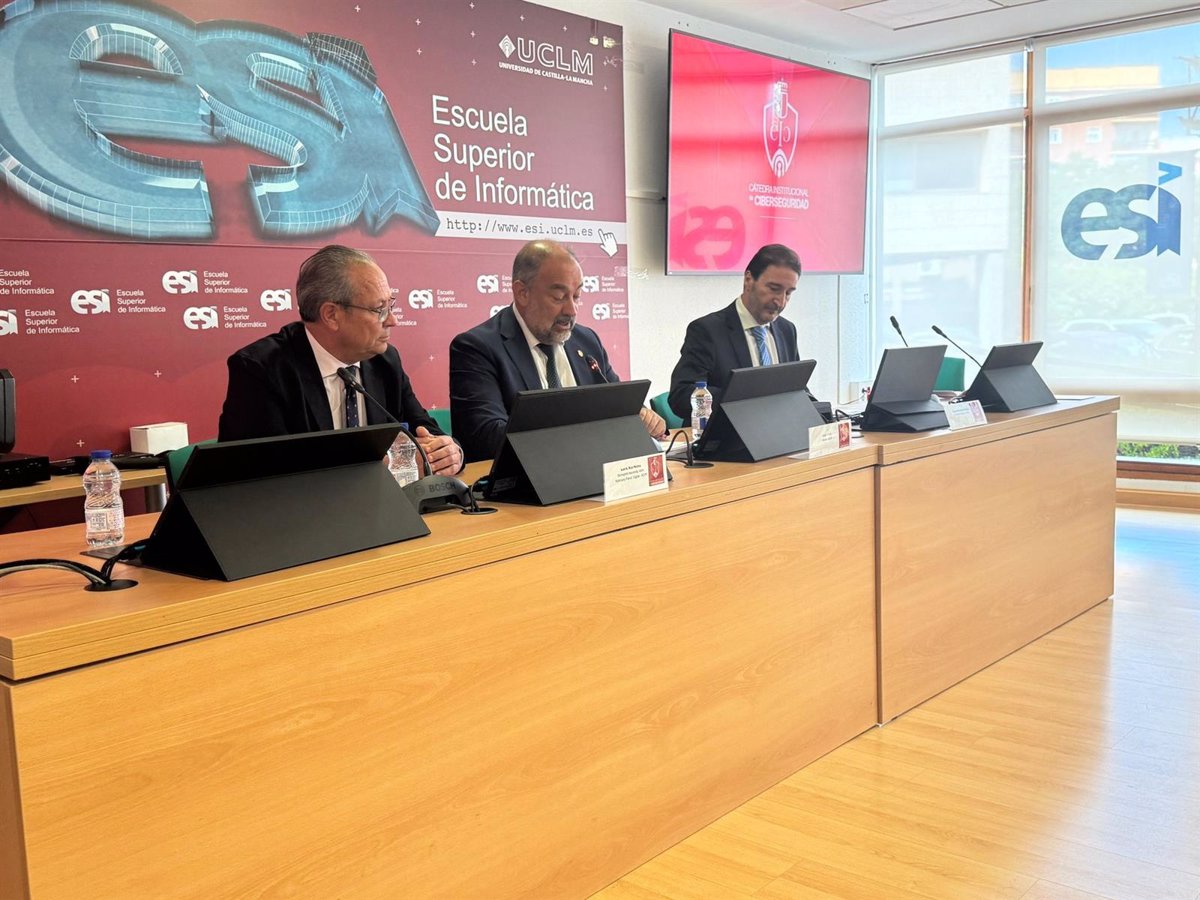 La ciberseguridad se convierte en prioridad para la UCLM con la creación de una nueva cátedra financiada por la Junta