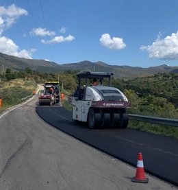 La Diputación mejora la carretera de acceso de la costa al Valle del Genal con una inversión de 543.000 euros