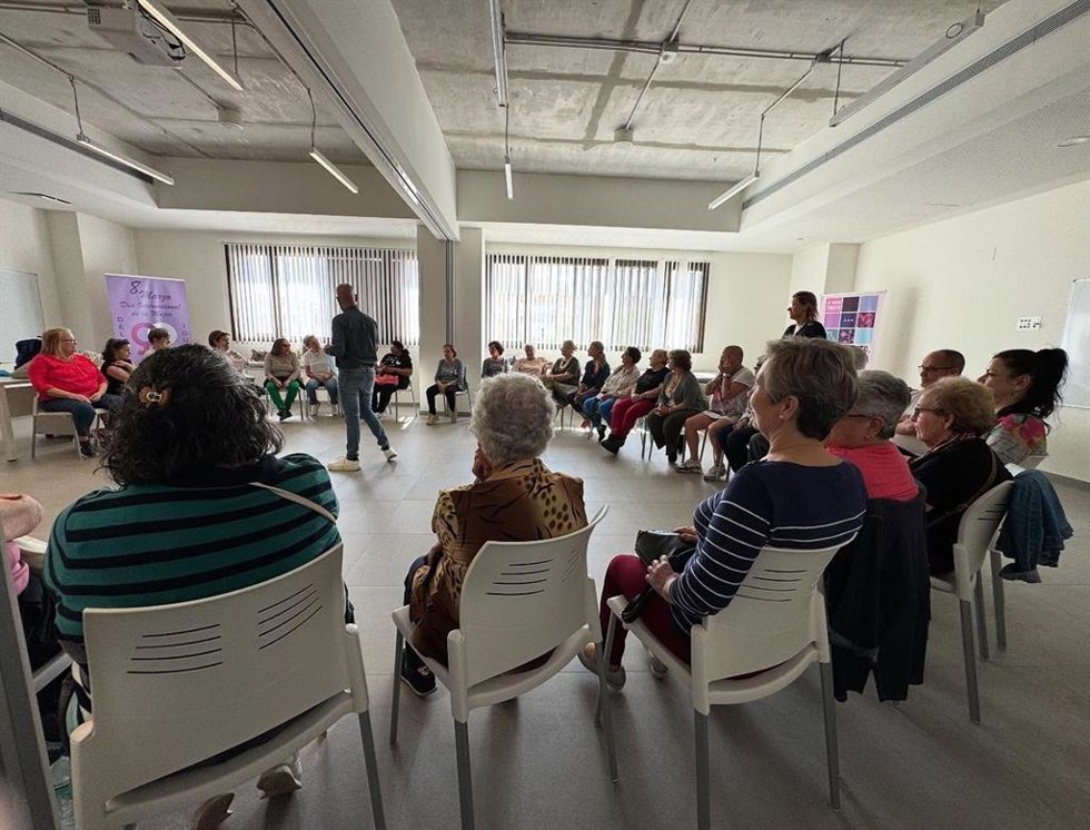 Talleres de formación en Alcalá de Guadaíra.