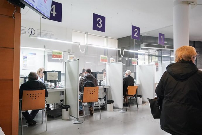 Archivo - El Ambulatorio de San Martín, en Vitoria