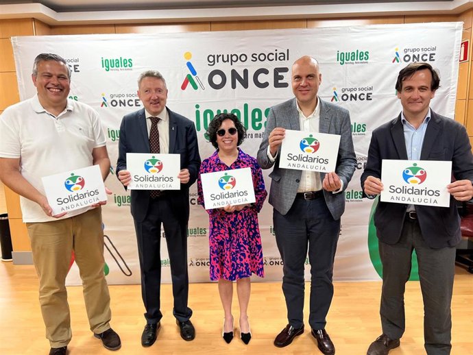 Imagen del jurado de los Premios Solidarios 2025 del Grupo ONCE.