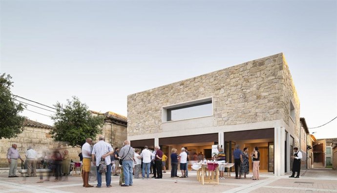 Archivo - Seis obras de cuatro arquitectos vallisoletanos, seleccionadas para los premios nacionales del CSCAE. En la foto, la Casa de Comidas de Castromonte.