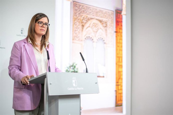 La portavoz del Gobierno de Castilla-La Mancha, Esther Padilla