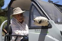 Miles de personas acompañan el féretro de José Mujica por las calles de Montevideo