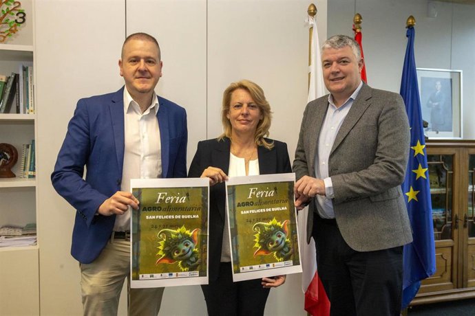 Los consejeros de Economía, Hacienda, Fondos Europeos y Financiación Autonómica, Luis Ángel Agüeros, y de Desarrollo Rural, Ganadería, Pesca y Alimentación, María Jesús Susinos, presentan la Feria Agroalimentaria de San Felices de Buelna.
