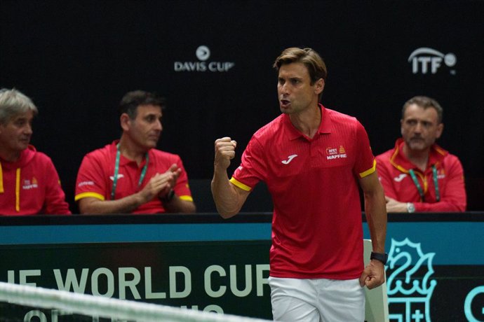 Archivo - David Ferrer, Capitain of Spain, supports to Roberto Bautista Agut of Spain against Jiri Lehecka of Czech Republic during the Davis Cup 2024, Group B, tennis match played between Czech Republic and Spain at Fuente de San Luis on September 11, 20