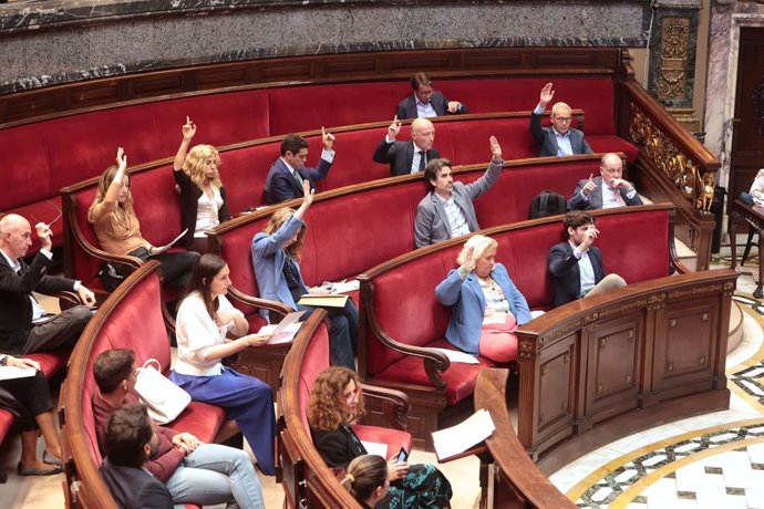 L'Ajuntament de València ha celebrat junta d'accionistes de les empreses públiques EMT i Aumsa.