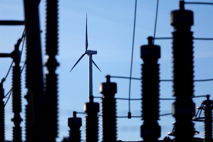 Iberdrola signa la compra del negoci elèctric de la companyia Electra del Maestrazgo