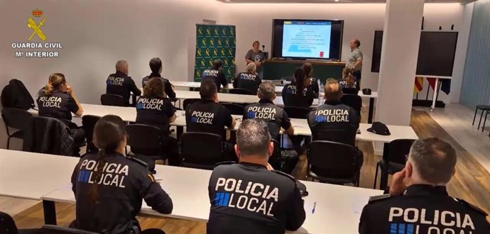 Formación de la Guardia Civil a los policías locales sobre violencia de género.