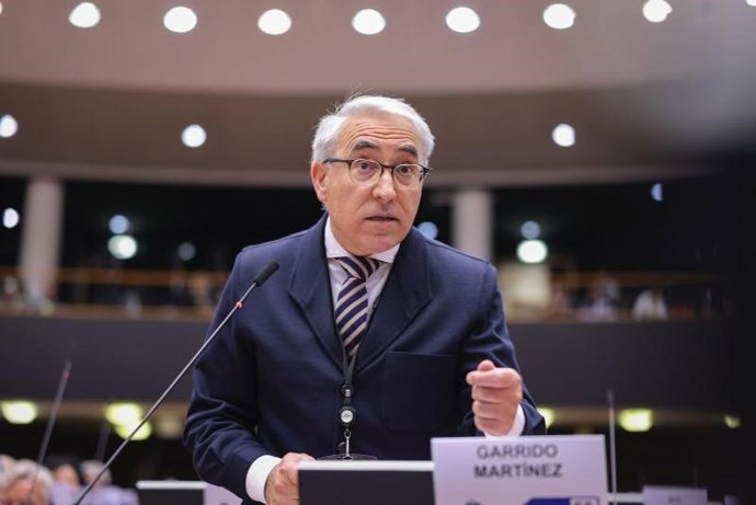 El director general de Fondos y Relaciones con la UE, Jesús Ángel Garrido, participa en Bruselas en la segunda jornada del pleno del Comité Europeo de las Regiones (CdR)