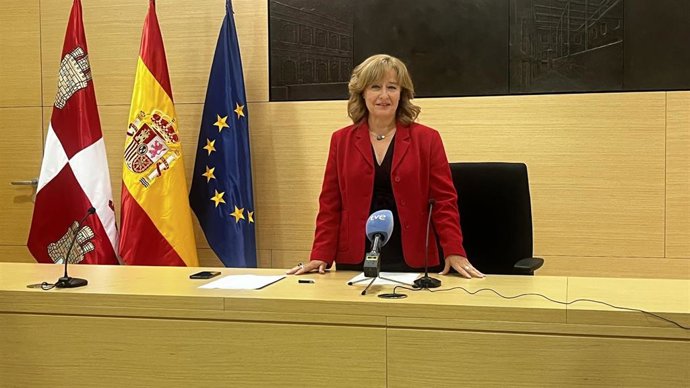 Del Ser reclama más jugados sobre violencia de género y ve prioritarios los Centros de Crisis, ahora "infrautilizados".