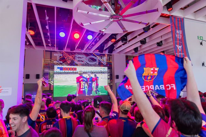 Retransmissió d'un partit del FC Barcelona masculí a Casa Seat