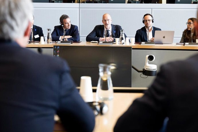 Canarias pide al Estado "prioridad" en el reparto de los 3.000 millones extra para migración que activará Bruselas