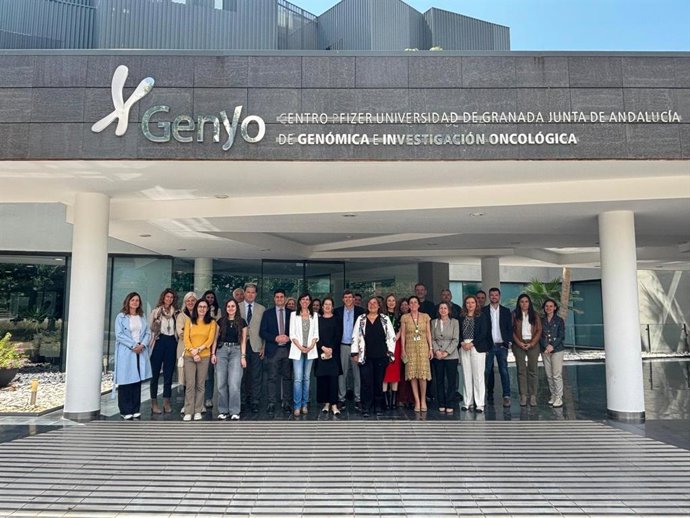 Homenaje en Genyo a María Castellano