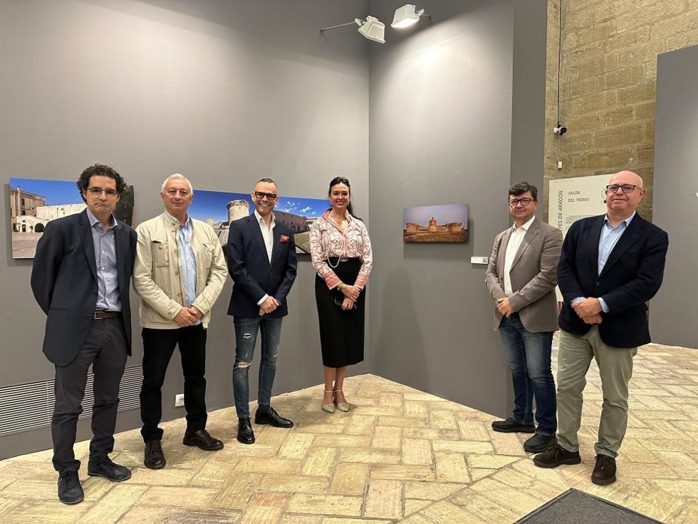 Inauguración de la exposición El arte de la arquitectura gótica en la Corona de Aragón, este jueves en el Museo de Huesca.