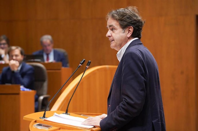 El consejero de Hacienda, Interior y Administración Pública del Gobierno de Aragón, Roberto Bermúdez de Castro.