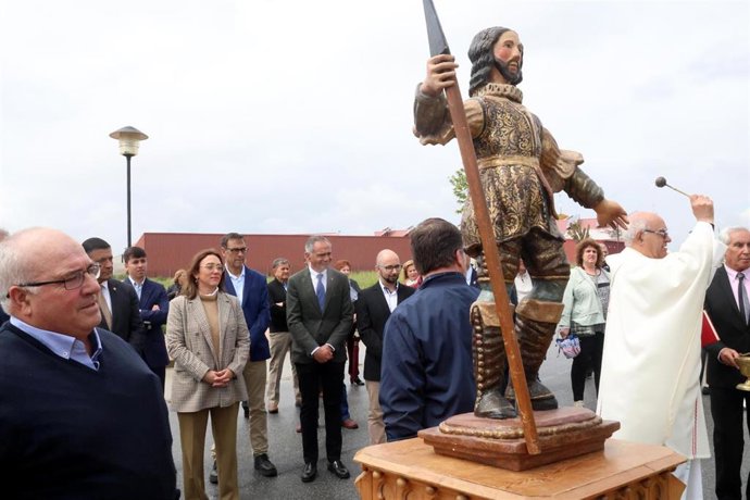 La consejera de Agricultura en la misa y procesión en honor a San Isidro, patrón de los agricultores.
