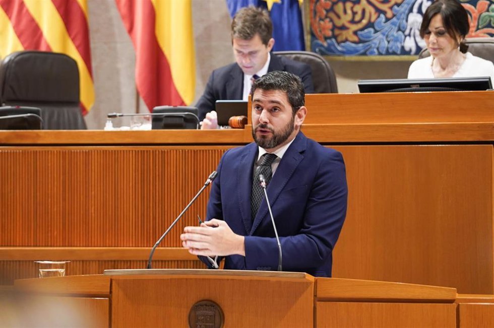 El portavoz de Vox en las Cortes de Aragón, Alejandro Nolasco.