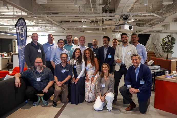 Inauguración de la nueva sede de Isotrol en Denver, Colorado.