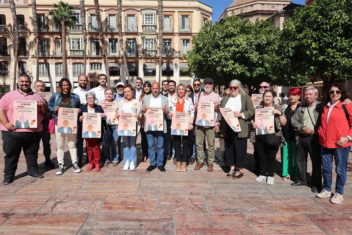 Presentación de las candidaturas alternativas de Rafael Aguilera y de Rocío Calderón a la coordinación regional andaluza y provincial malagueña, respectivamente, de Izquierda Unida.