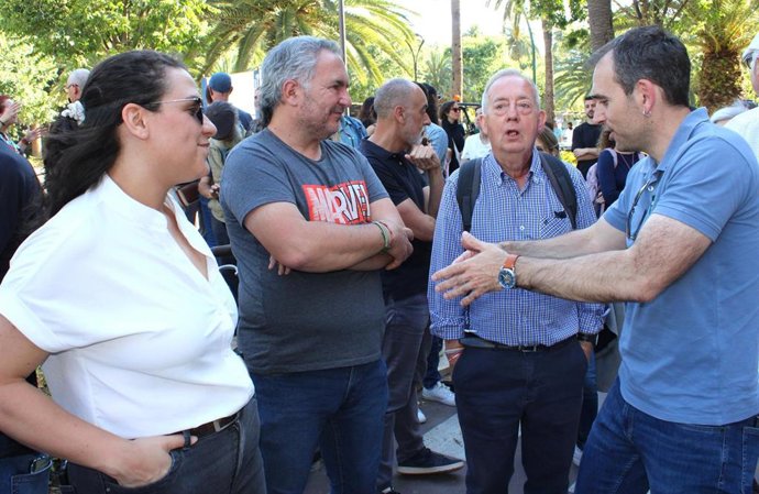 El coordinador general de IU-A y diputado por Málaga en el Congreso, Toni Valero, ha criticado que el gobierno de Moreno "no cumple con la universidad pública porque trabaja para la privada".